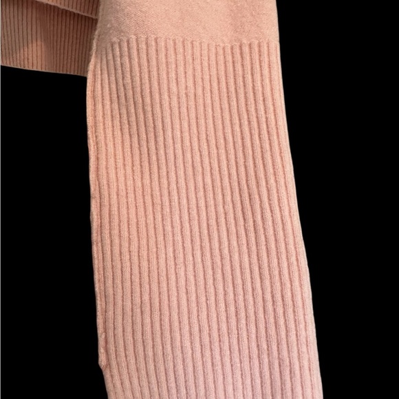 Free People Boxy Reverse Seam V-Neck Collared Sweater Dusty Pink Hi-Low Hem Sz M - Picture 5 of 10